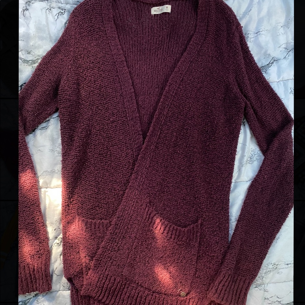 Hollister cardigan!!✨